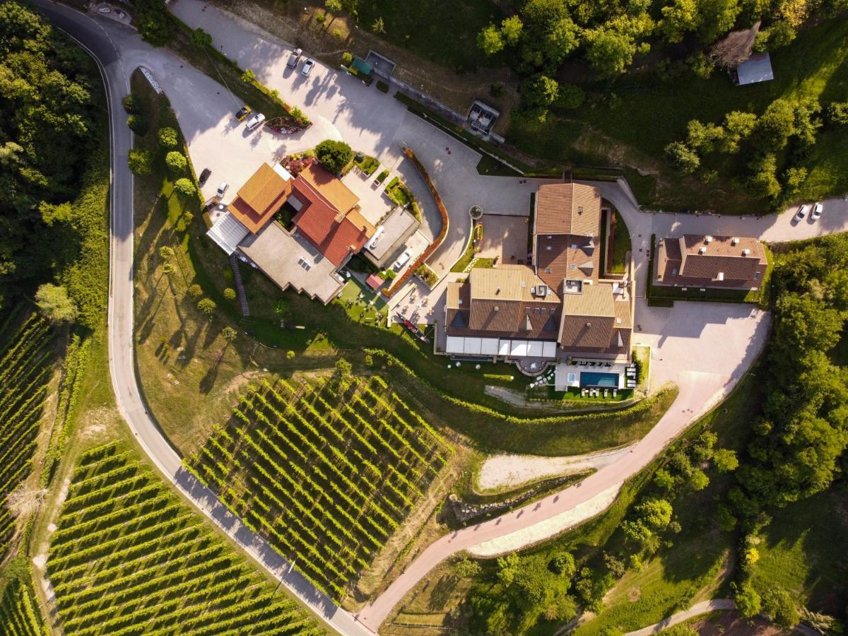 Villa Del Poggio Prosecco Bike Hotel San Pietro Di Feletto Exterior foto